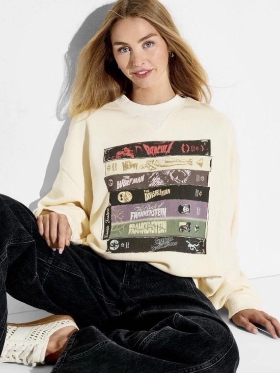 Universal Sweaters - Women's Universal Monsters Graphic Sweatshirt Off-White Dracula Frankenstein XL